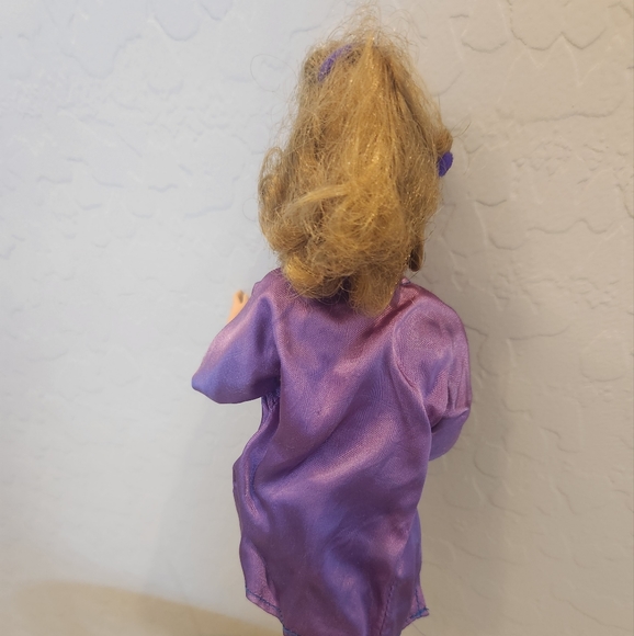 Lot of 2 Collectible Vintage Barbies - Heart Family Mother - Picture 4 of 6